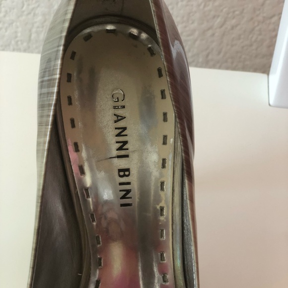 Gianni Bini gorgeous heels; 8; Great condition - Picture 6 of 6